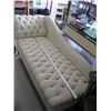 Image 1 : WHITE CHAISE LOUNGE