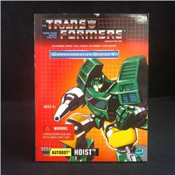 Transformers Action Figure G1 Commemorative Series VI Autobot Hoist