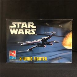 Star Wars X-WING FIGHTER (AMT)  Plastic Model Kit