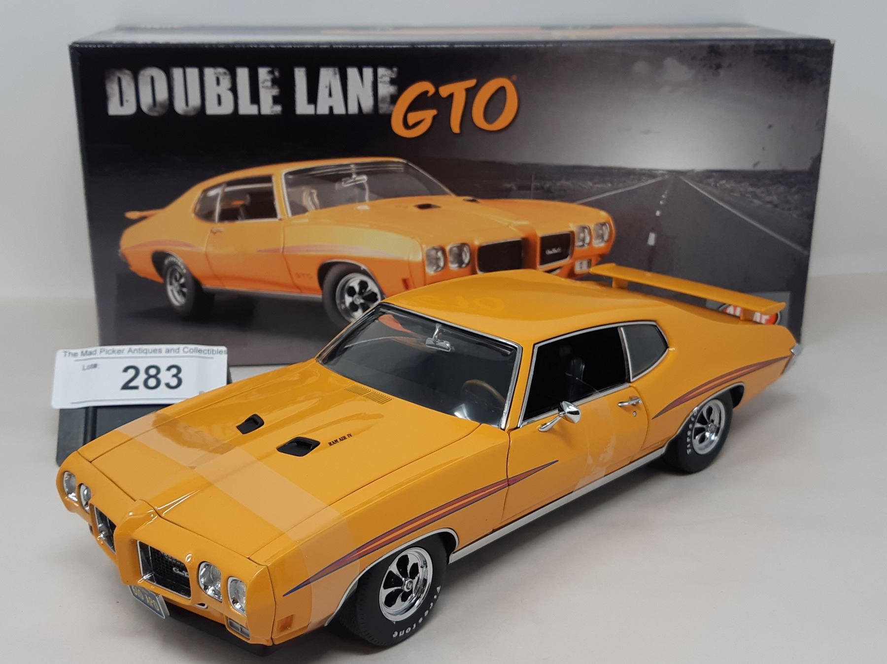 1 18 Scale Die Cast Acme Trading Company Double Lane Gto 1 18 Scale Die Cast Acme Trading Company Double Lane Gto