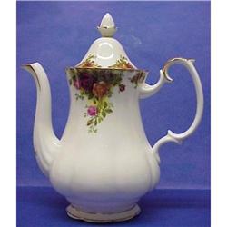Royal Albert  Old Country Roses COFFEE POT #883882