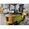 Image 2 : CLARK MODEL GPS30MC PROPANE FORKLIFT 8472 HRS LEAK IN MAST NEEDS WORK