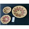 Image 9 : Group of Three Navajo Baskets