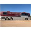 Image 1 : Classic Silver Eagle Bus