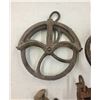 Image 3 : Group of Antique Pulleys