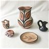 Image 1 : Group of Five Pueblo Pots