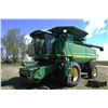Image 2 : 2000 John Deere 9650 Combine
