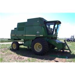 1997 John Deer 9600 Combine