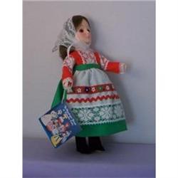 11" International Series Doll (Italy) #888269