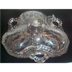 Cambridge Rose Point Covered Candy Box #896000