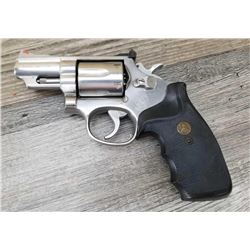 SMITH  WESSON MODEL 66-2