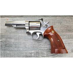 SMITH  WESSON MODEL 66-1