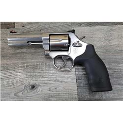 SMITH  WESSON MODEL 686-6