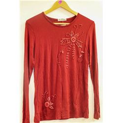 H-M FAMILY WOMENS LONG SLEEVE STRETCHY BEADED