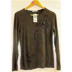 H-M FAMILY WOMENS LONG SLEEVE STRETCHY BEADED