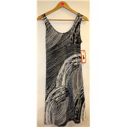 MADE IN CANADA GITANE BLACK AND WHITE SWOOSH PRINT