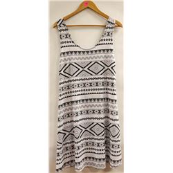 MADE IN CANADA GITANE WHITE AND BLACK AZTEC PRINT