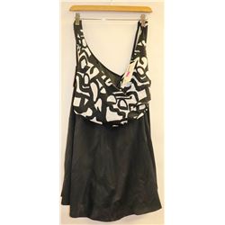 I.F. PLUS SIZE 18W WOMENS ONE PIECE SKORT