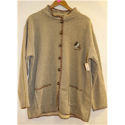 SOUVENIRS NORTHERN TAN STITCH EDGED CANADA