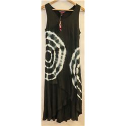 MODEL FRANCE WOMENS BLACK AND WHITE TYE DYE CRISS