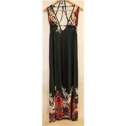BLACK AND PAISLEY PATTERN HALTER TOP WOMENS LONG