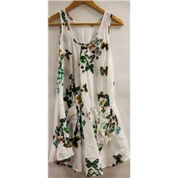 WHITE SLEEVELESS POCKETED DRESS WITH BUTTERFLY