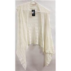 JIA NAN WHITE CROCHETED SLEEVELESS SHRUG