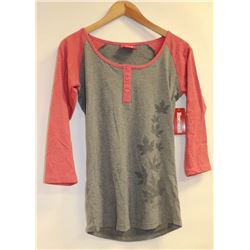 SOUVENIR NORTHERN RED AND CHARCOAL WOMENS