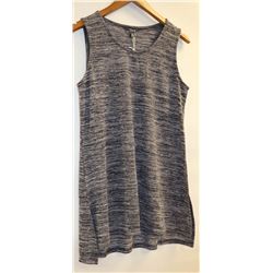 DKR WOMENS SLEEVELESS TOP CREW NECK