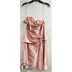 FIESTA LIGHT PINK SATIN STYLE STRAPLESS SHORT