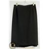 Image 1 : INGENUITY WOMENS SHORT BLACK SKIRT