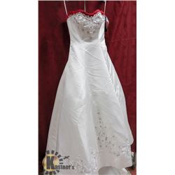 BONNIE WHITE SATIN STYLE WITH WINE RED ACCENTS