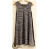 Image 1 : DKR WOMENS SLEEVELESS LONG SHIRT