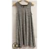 Image 1 : DKR WOMENS SLEEVELESS LONG SHIRT