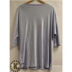 DKR STRAIGHT NECK LIGHT BLUE 3/4 SLEEVE WOMENS