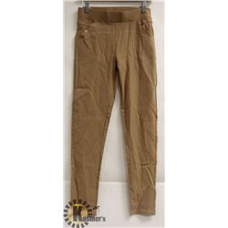 "W" CAMEL WOMENS LEGGINGS WITH GOLD POCKET