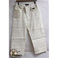 MODEL FRANCE OFF WHITE WOMENS CAPRI PANT WITH