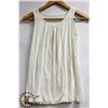 Image 1 : WOMANS SLEEVELESS SHIRT SIZE UNKNOWN WHITE