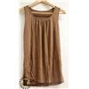 Image 1 : WOMANS SLEEVELESS SHIRT SIZE UNKNOWN BROWN