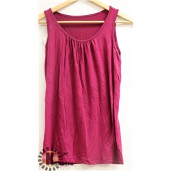 WOMANS SLEEVELESS SHIRT SIZE UNKNOWN FUSHIA
