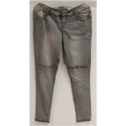 ITS ME JEANS WOMENS GREY SIZE 13 HAS
