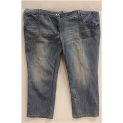 F&F LIGHT DENIM WOMENS JEANS SIZE 22