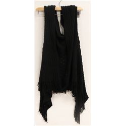 O/S FITS MOST WOMENS KNIT SHAWL