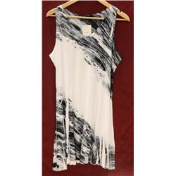 MODEL FRANCE WOMENS SLEEVELESS SUNDRESS