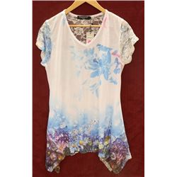 TEMPTATION WOMENS LACE SLEEVE AND BOTTOM FLARE