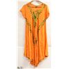 Image 1 : DIVINE WOMENS SHORT SLEEVE  SUNDRESS