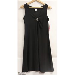 GITANE WOMENS SLEEVELESS EVENING DRESS