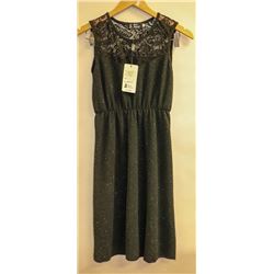 JEUNNE JEUNESSE LACE TOP SLEEVELESS