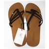 Image 1 : VOLCOM BLACK THRILLS WOMENS THONG SANDALS