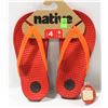 Image 1 : NATIVE SLIDE ON RED SANDALS